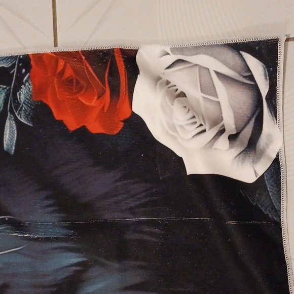 4/$40 New Tiger Print Microfiber Beach Towel - Picture 2 of 6